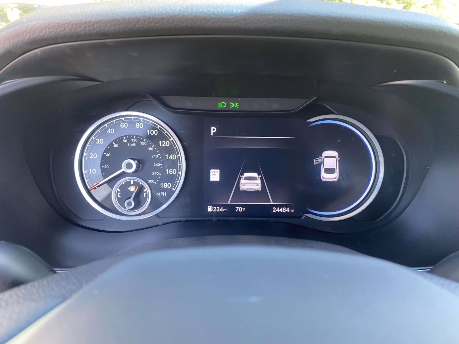 2025 Alta White Genesis G70 3.3T Sport Advanced RWD Sedan