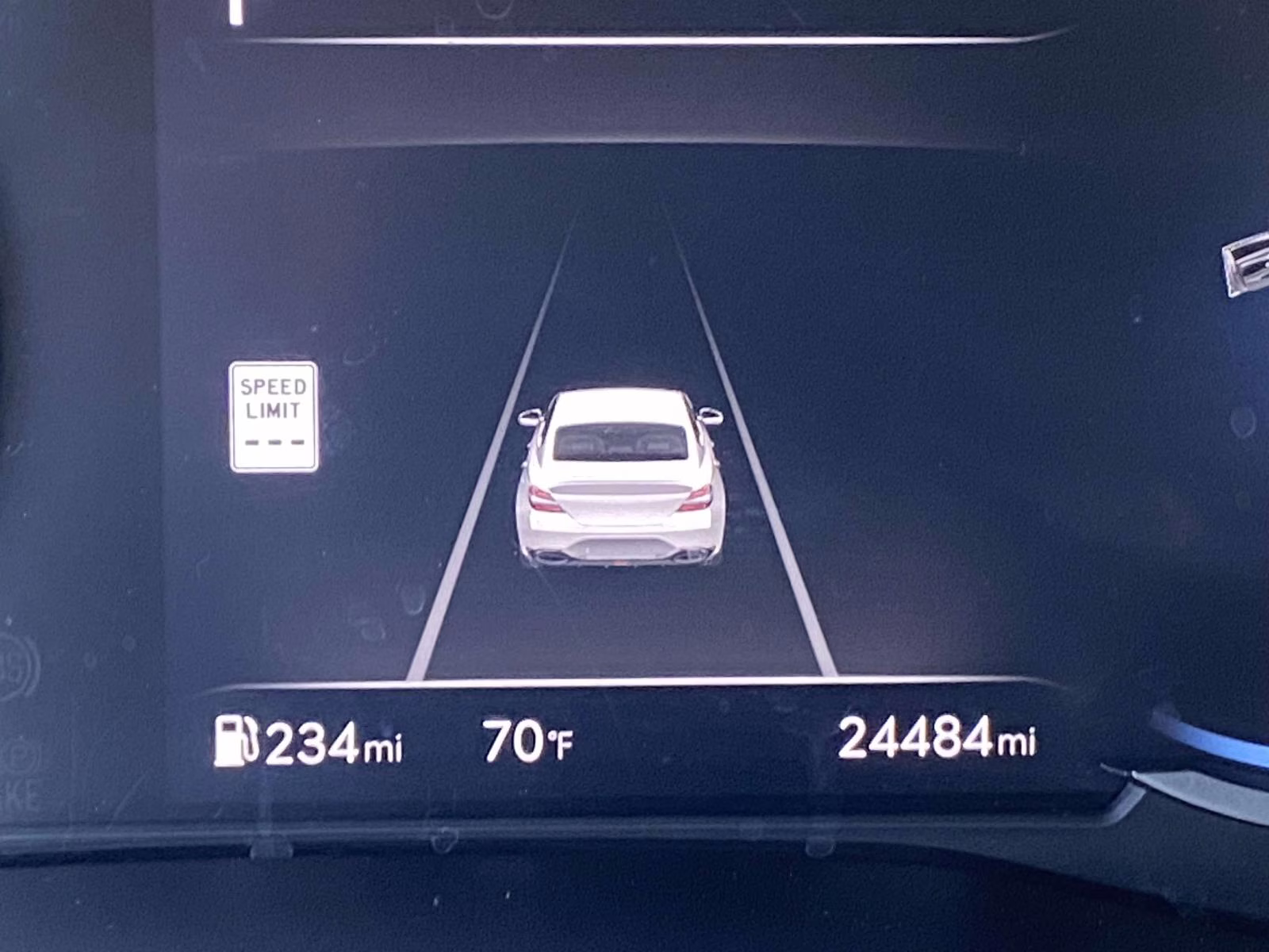 2025 Alta White Genesis G70 3.3T Sport Advanced RWD Sedan