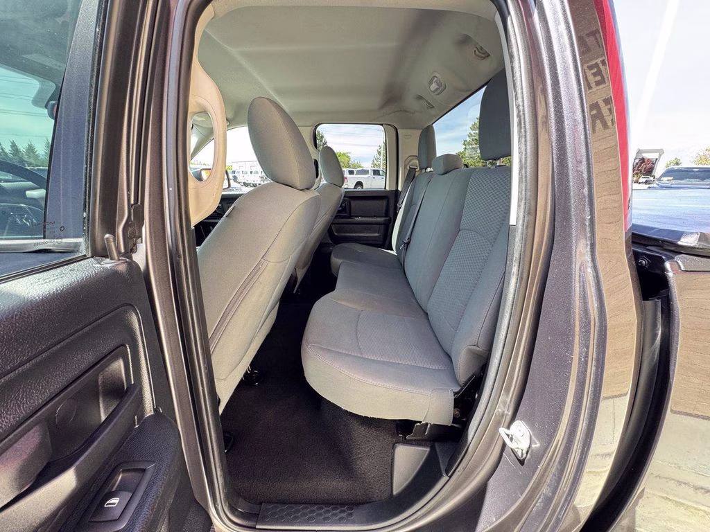 2016 Granite Crystal Metallic Clearcoat Ram 1500 Express 4X4 Truck