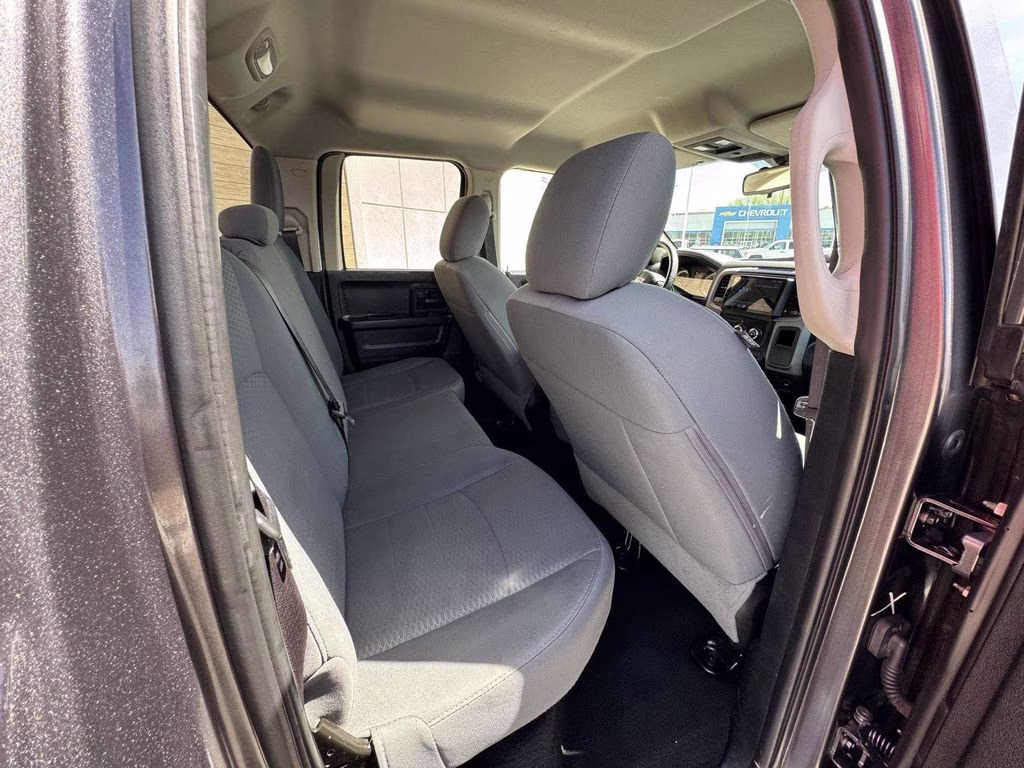 2016 Granite Crystal Metallic Clearcoat Ram 1500 Express 4X4 Truck