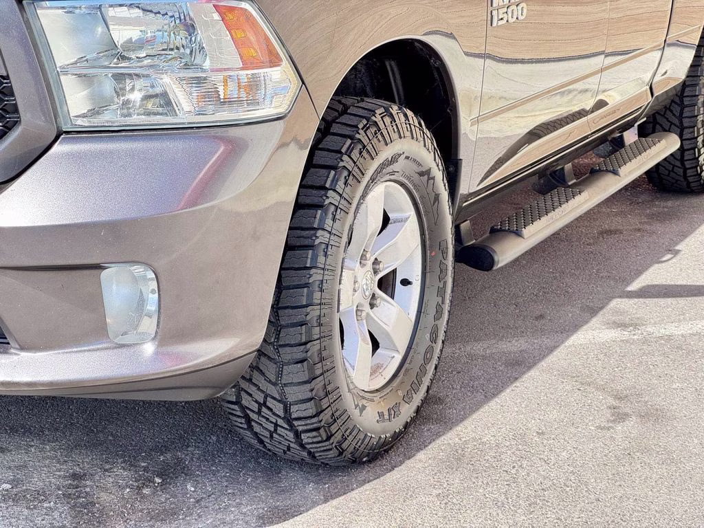 2016 Granite Crystal Metallic Clearcoat Ram 1500 Express 4X4 Truck