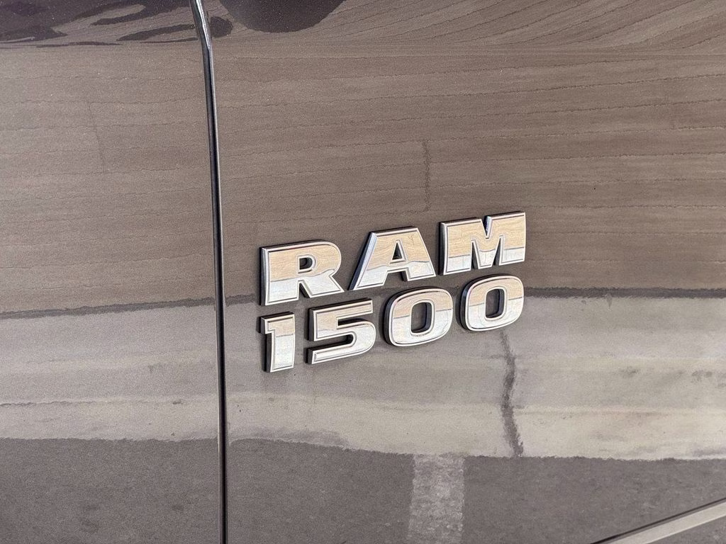 2016 Granite Crystal Metallic Clearcoat Ram 1500 Express 4X4 Truck