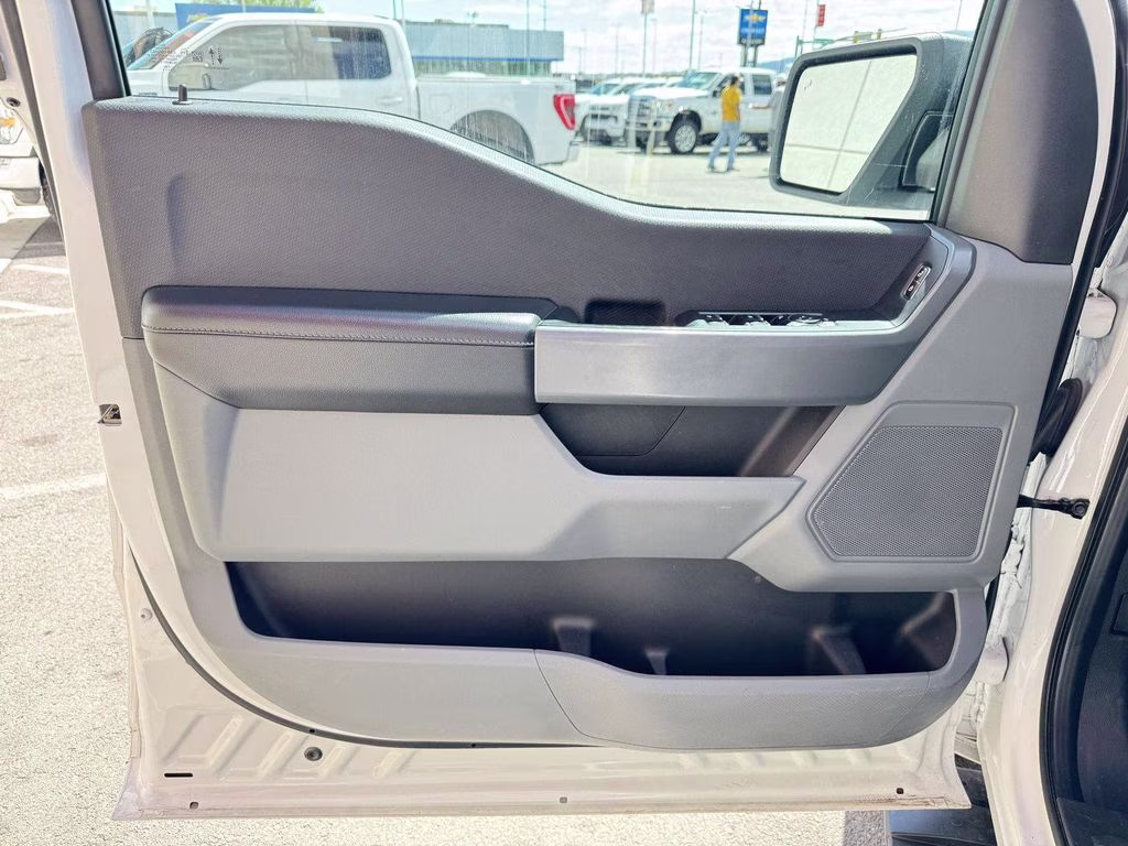 2023 White Ford F-150 XLT 4X4 Truck