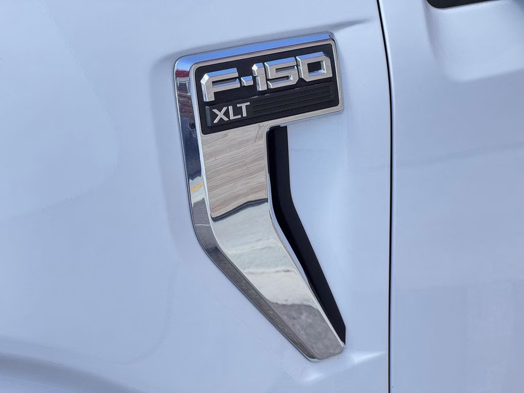 2023 White Ford F-150 XLT 4X4 Truck