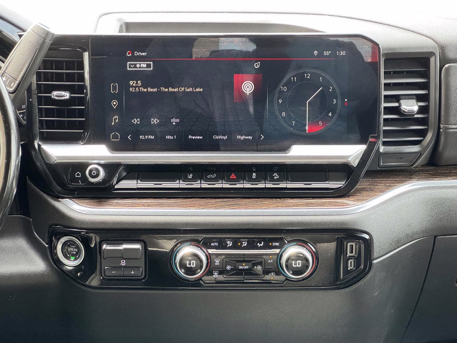 2024 Summit White GMC Sierra 3500HD SLE 4X4 Truck