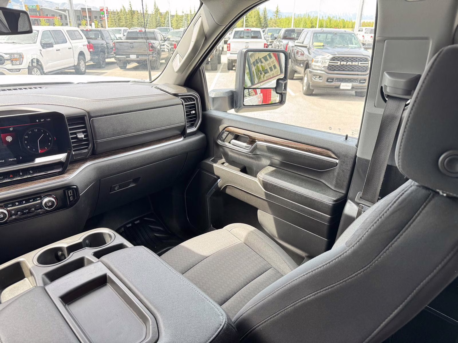 2024 Summit White GMC Sierra 3500HD SLE 4X4 Truck