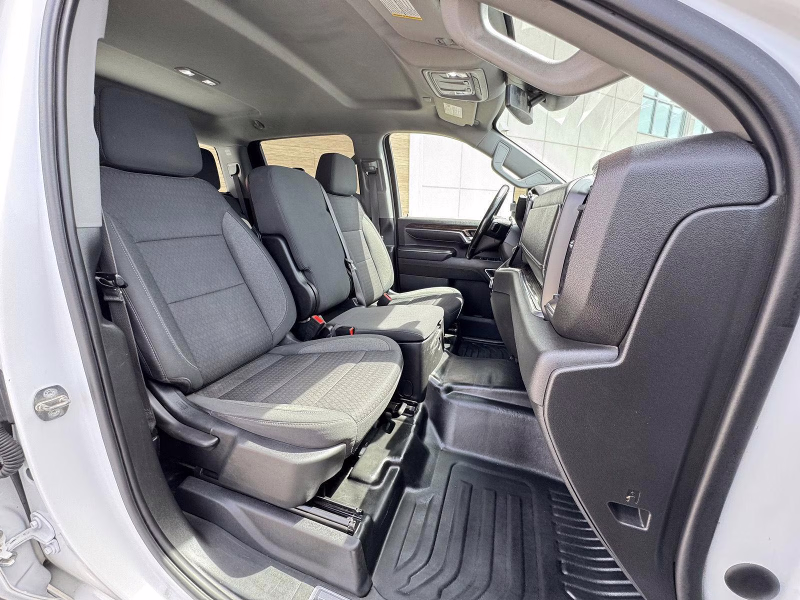 2024 Summit White GMC Sierra 3500HD SLE 4X4 Truck