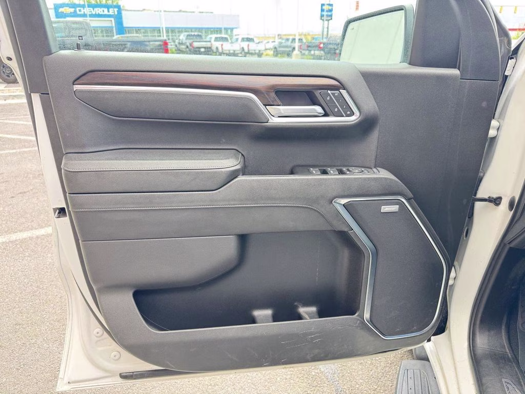2023 Summit White GMC Sierra 1500 SLT 4X4 Truck