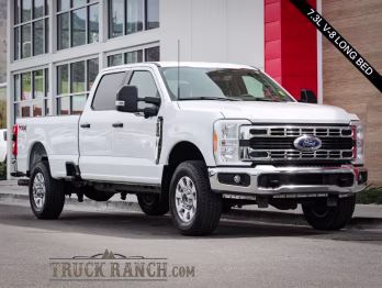 2023 White Ford Super Duty F-350 SRW XLT 4X4 Truck