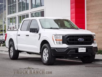 2021 Oxford White Ford F-150 XL 4X4 Truck