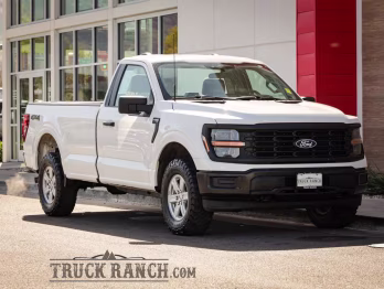 2024 Oxford White Ford F-150 XL 4X4 Truck