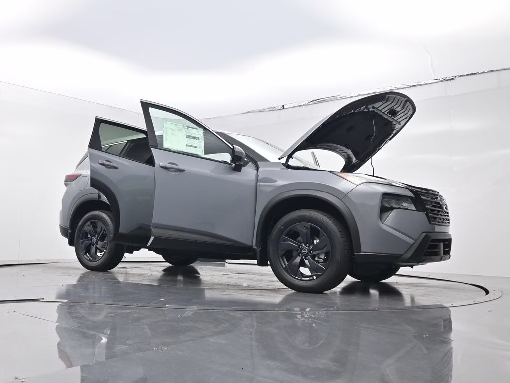 2026 Boulder Gray Pearl Nissan Rogue SV FWD SUV