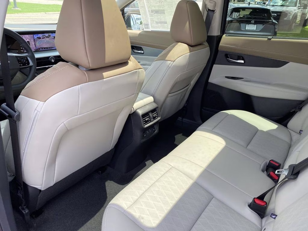 2026 Aurora Blue/Super Black Nissan Murano Platinum AWD SUV