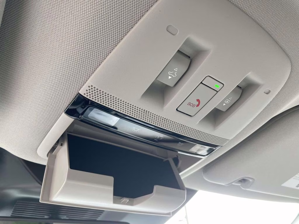 2026 Everest White Pearl Tricoat Nissan Murano Platinum AWD SUV