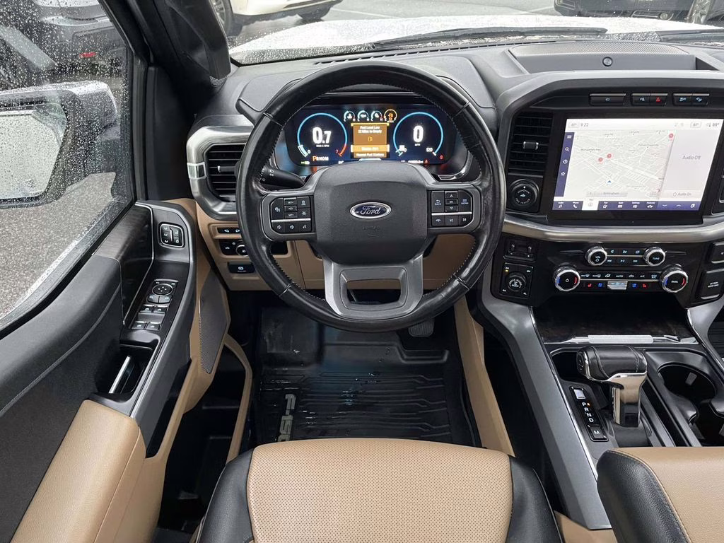 2023 White Ford F-150 Lariat 4X4 Truck