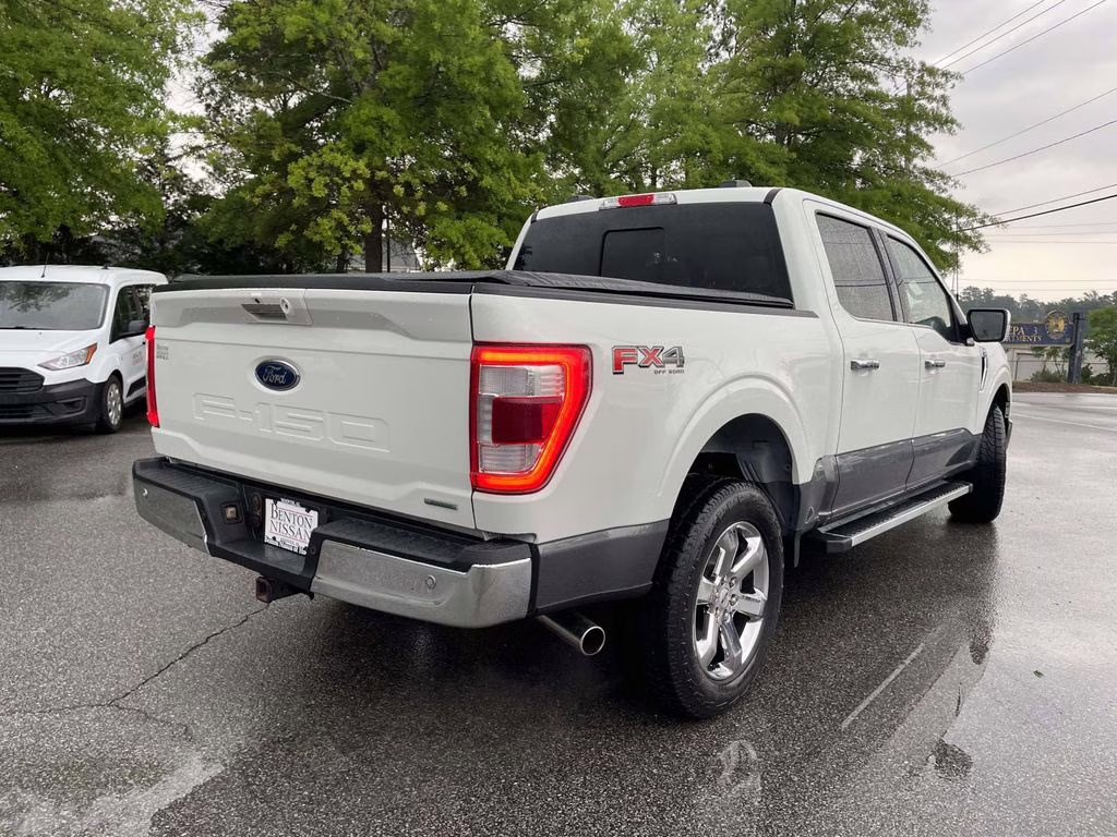 2023 White Ford F-150 Lariat 4X4 Truck