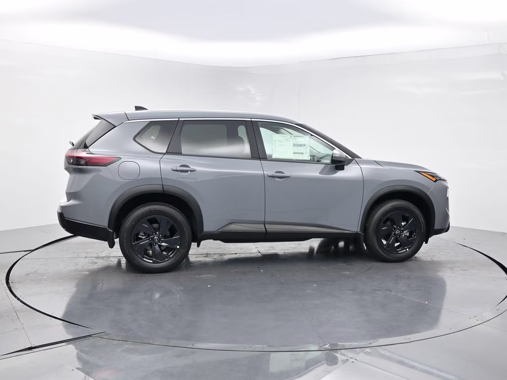 2026 Boulder Gray Pearl Nissan Rogue SV FWD SUV
