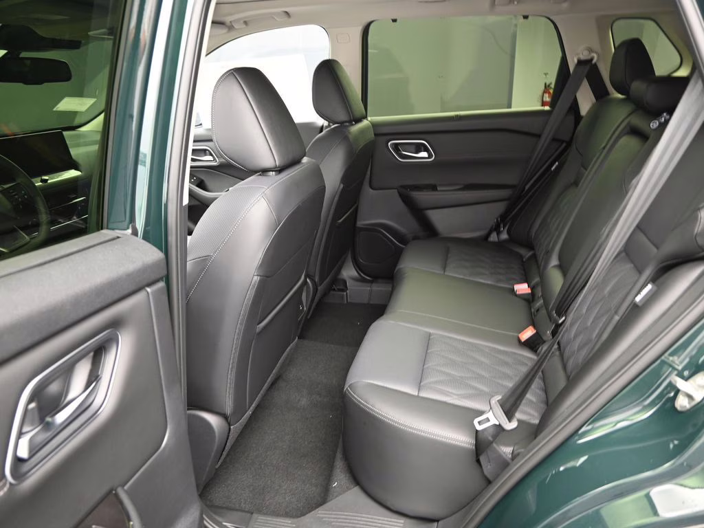 2026 Obsidian Green Nissan Rogue Platinum AWD SUV