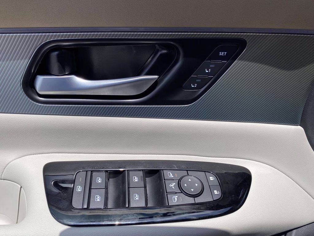2026 Aurora Blue/Super Black Nissan Murano Platinum AWD SUV