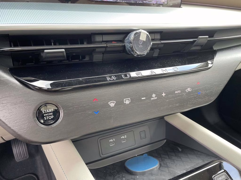 2026 Everest White Pearl Tricoat Nissan Murano Platinum AWD SUV