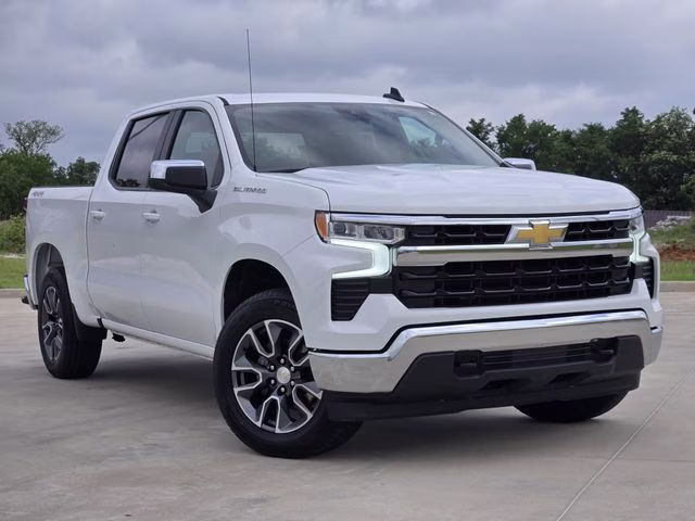 2024 Summit White Chevrolet Silverado 1500 LT 4X4 Truck