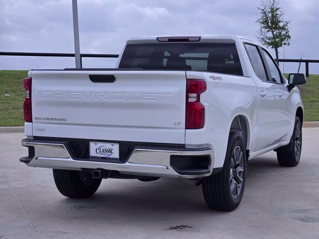 2024 Summit White Chevrolet Silverado 1500 LT 4X4 Truck