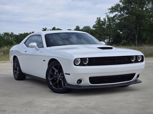 2023 White Knuckle Clearcoat Dodge Challenger R/T RWD Coupe