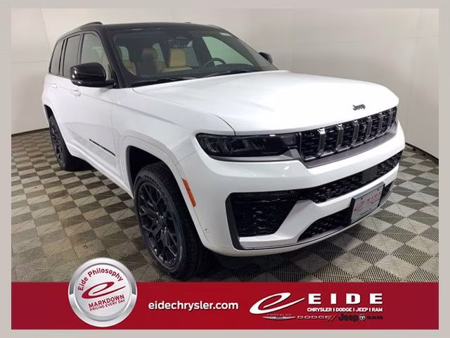 2026 Bright White Clearcoat Jeep Grand Cherokee Summit 4X4 SUV
