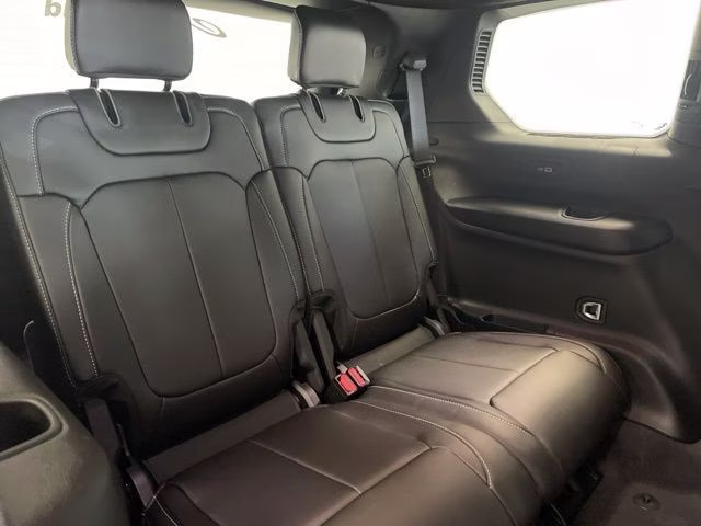 2026 Bright White Clearcoat Jeep Grand Cherokee L Limited 4X4 SUV