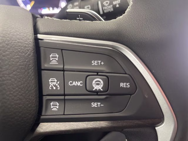 2026 Bright White Clearcoat Jeep Grand Cherokee L Limited 4X4 SUV