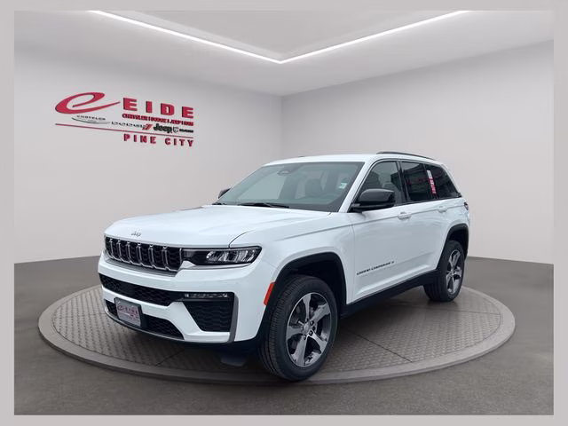 2026 Bright White Clearcoat Jeep Grand Cherokee Limited 4X4 SUV