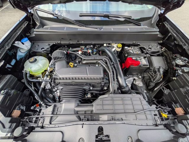 2026 Shadow Ford Maverick XL FWD Truck