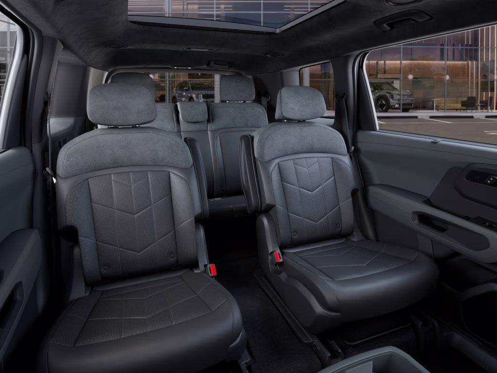 2027 Ebony Black Kia Telluride Hybrid X-Line SX Prestige AWD SUV