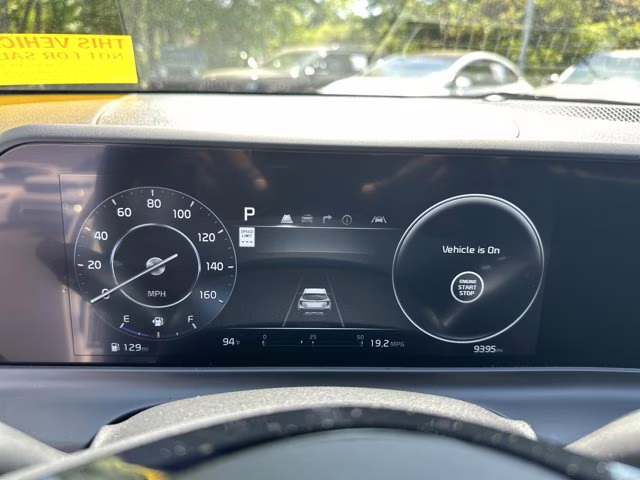2024 Snow White Pearl Kia Seltos AWD SUV