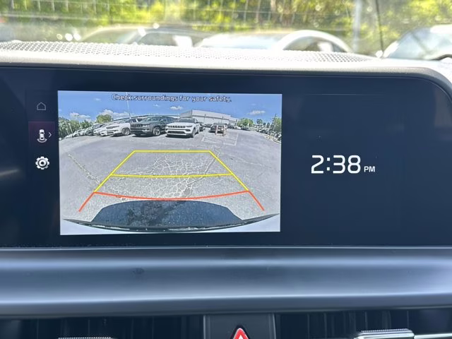 2024 Snow White Pearl Kia Seltos AWD SUV