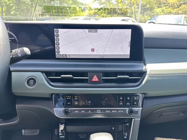 2024 Snow White Pearl Kia Seltos AWD SUV
