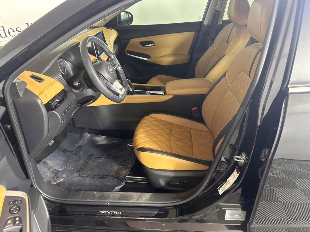 2020 Super Black Nissan Sentra SV FWD Sedan