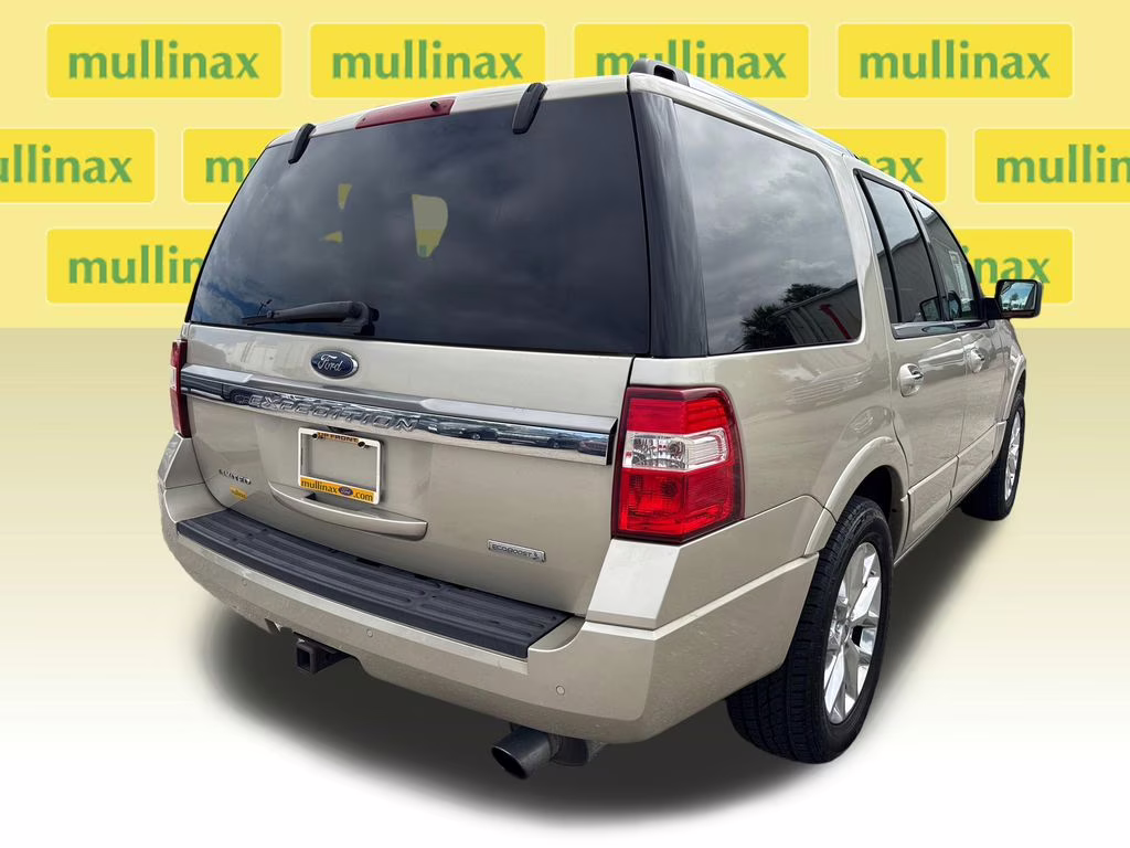2017 White Gold Ford Expedition Limited RWD SUV