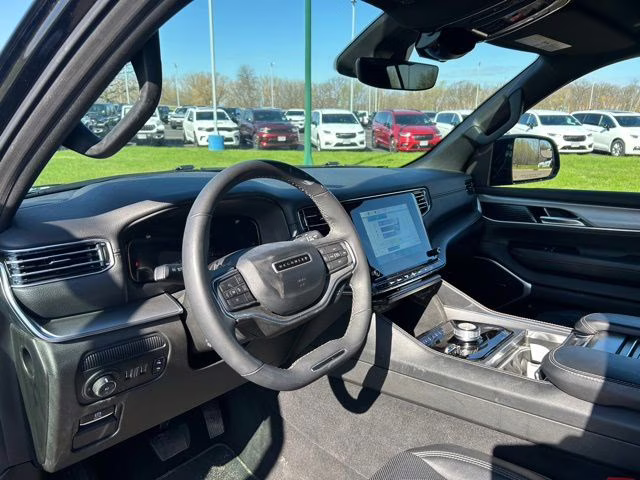 2024 Diamond Black Crystal Pearlcoat Jeep Wagoneer Series II 4X4 SUV