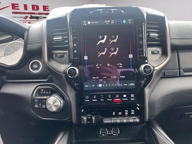 2022 Diamond Black Crystal Pearlcoat Ram 1500 Sport 4X4 Truck