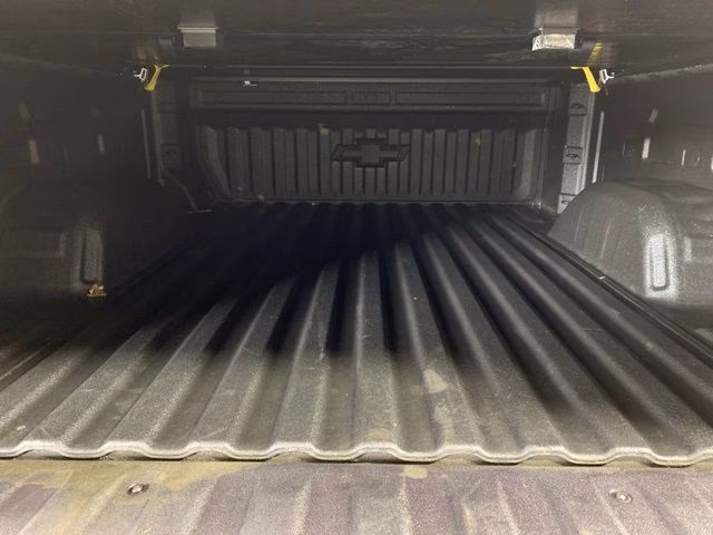 2020 Shadow Gray Metallic Chevrolet Silverado 1500 RST 4X4 Truck