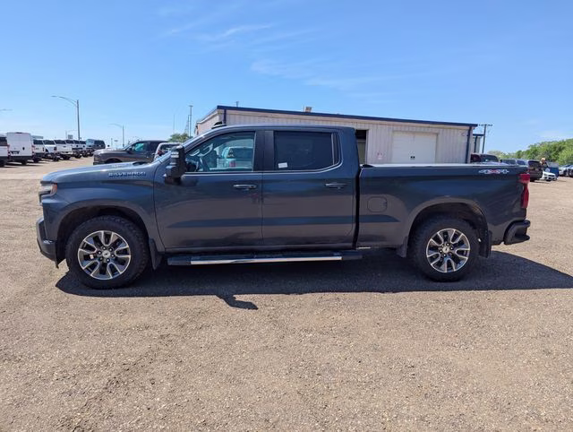 2020 Shadow Gray Metallic Chevrolet Silverado 1500 RST 4X4 Truck