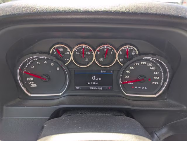 2020 Shadow Gray Metallic Chevrolet Silverado 1500 RST 4X4 Truck
