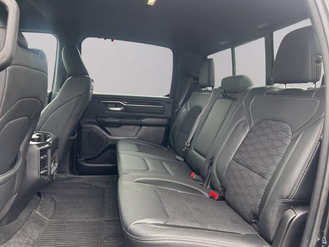 2022 Diamond Black Crystal Pearlcoat Ram 1500 Sport 4X4 Truck