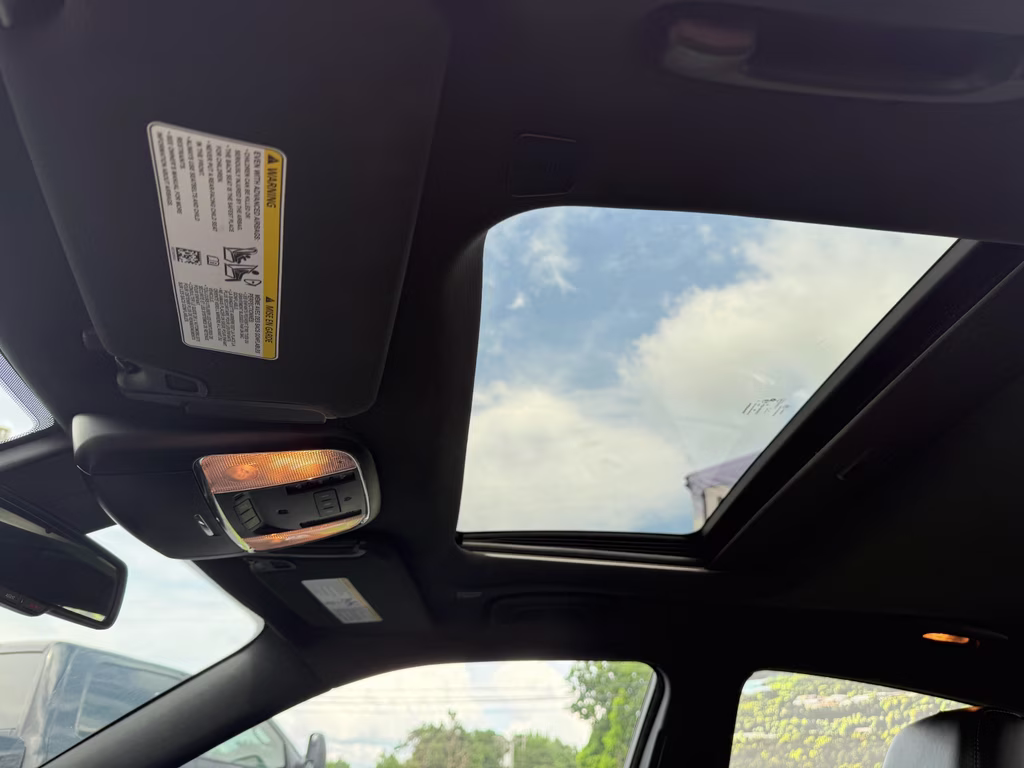 2023 Sublime Metallic Clearcoat Dodge Charger R/T RWD Sedan