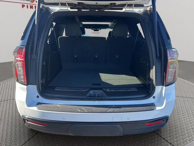 2023 Summit White Chevrolet Suburban RST 4X4 SUV