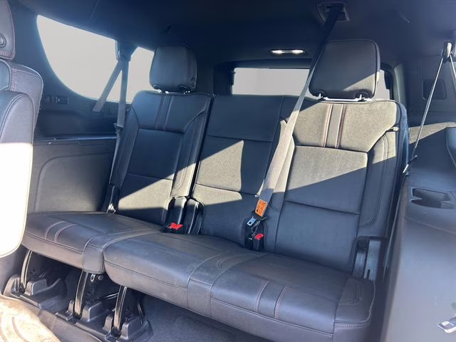 2023 Summit White Chevrolet Suburban RST 4X4 SUV