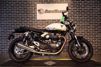 2025 Triumph Speed Twin 1200 Motorcycle