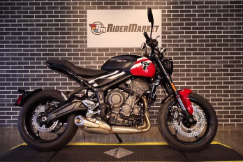 2025 Triumph Trident Motorcycle