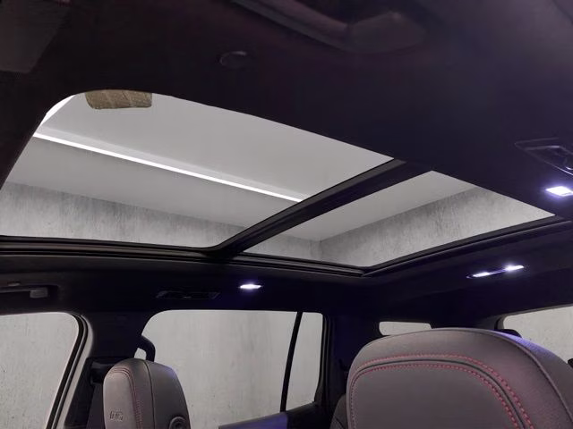 2024 Mosaic Black Metallic Chevrolet Traverse RS AWD SUV